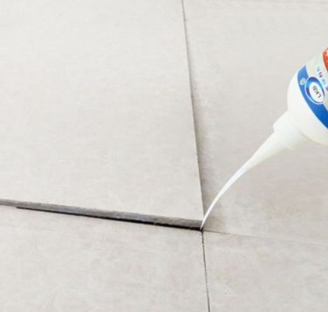 达尔罕茂明瓷砖空鼓维修公司分享卫生间瓷砖脱落的原因可能有以下几点